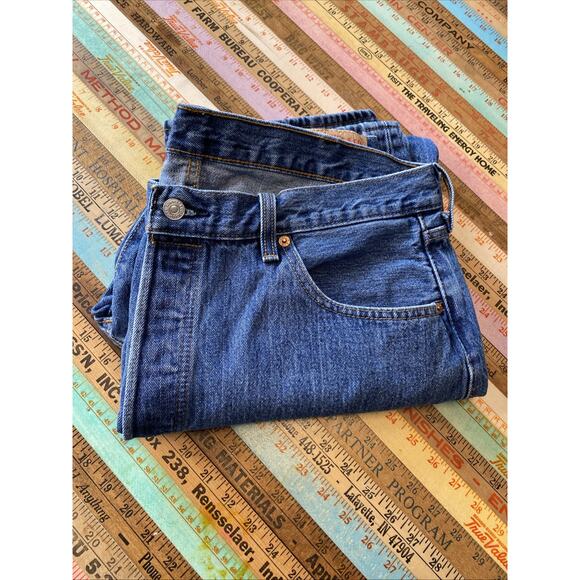 LEVIS Mens 501 Denim 38 X 30 Button Fly Jean Med Wash Classic Relaxed Levi's - Picture 8 of 14
